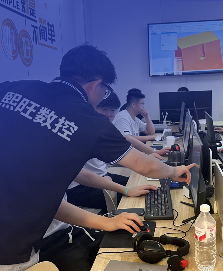 协助学员就业